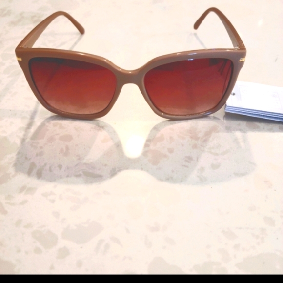 H&M Accessories - New with Tags H&M Taupe Boho Sunglasses